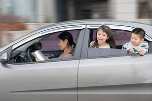 Ko Zar Ni - Transportation Service ကို ဇာ နည္ - သည္ ယူ ပို႕ ေဆာင္ ေရး ဝန္ ေဆာင္ မႈ